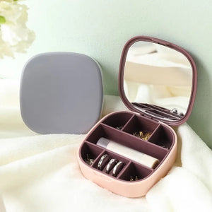 Travel Accessories Portable Small Travel Jewelry Storage Box.