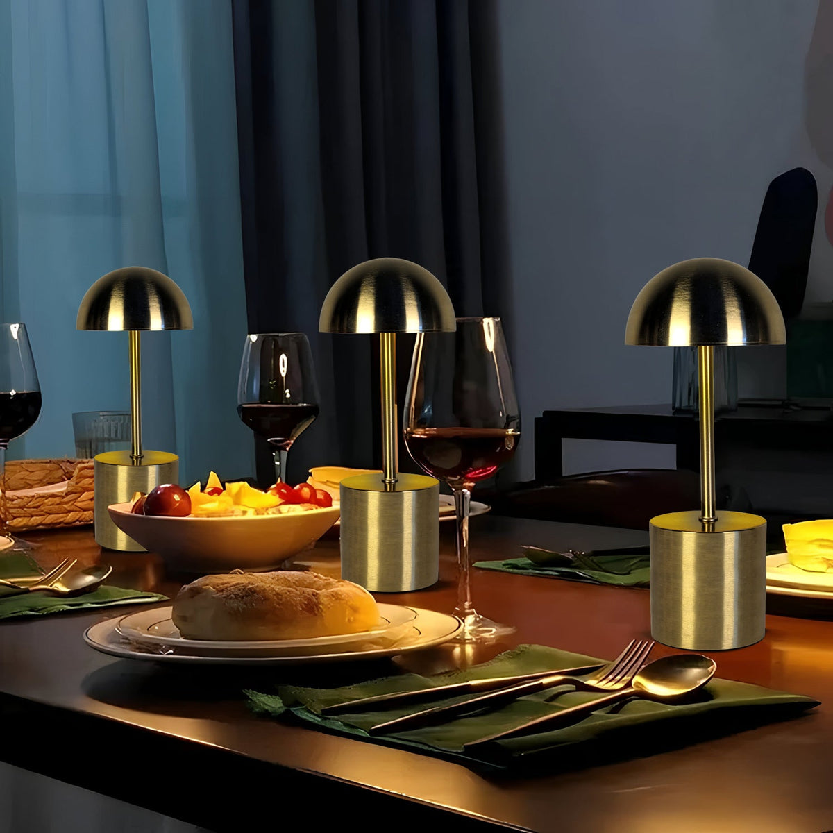 Retro-Style Metal Touch Lamp - USB Rechargeable Cordless - Perfect for Restaurants, Office and Home Decor