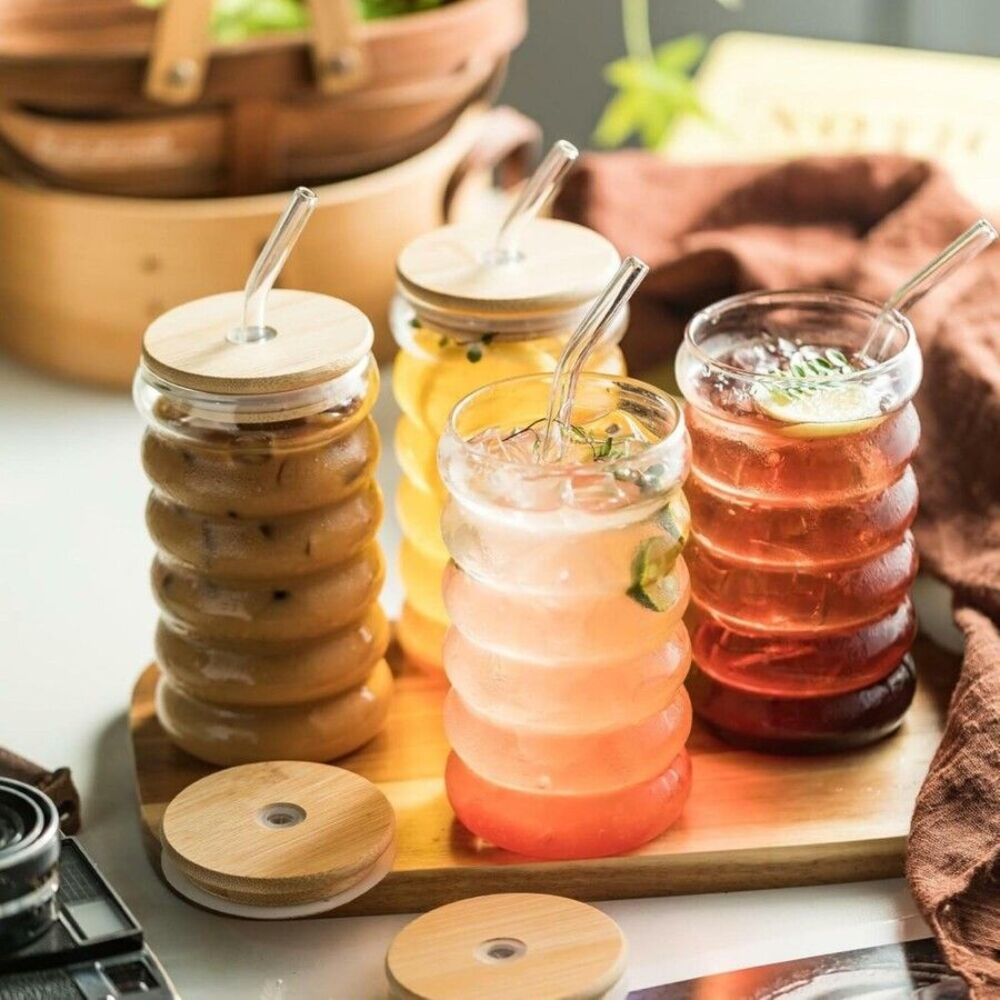 BubbleWave Glass Tumbler with Wooden Lid & Straw