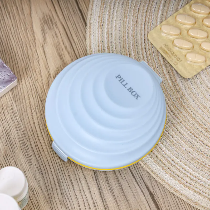 9 Grid Portable Pills Box