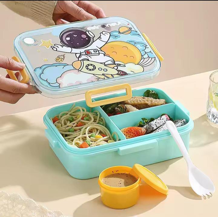 SnackTime Adventure Lunch Box with Spoon and Sauce Bowl