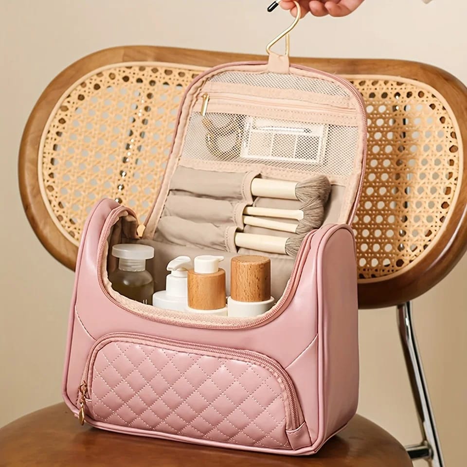 Traveluxe Waterproof Hanging Cosmetic Bag