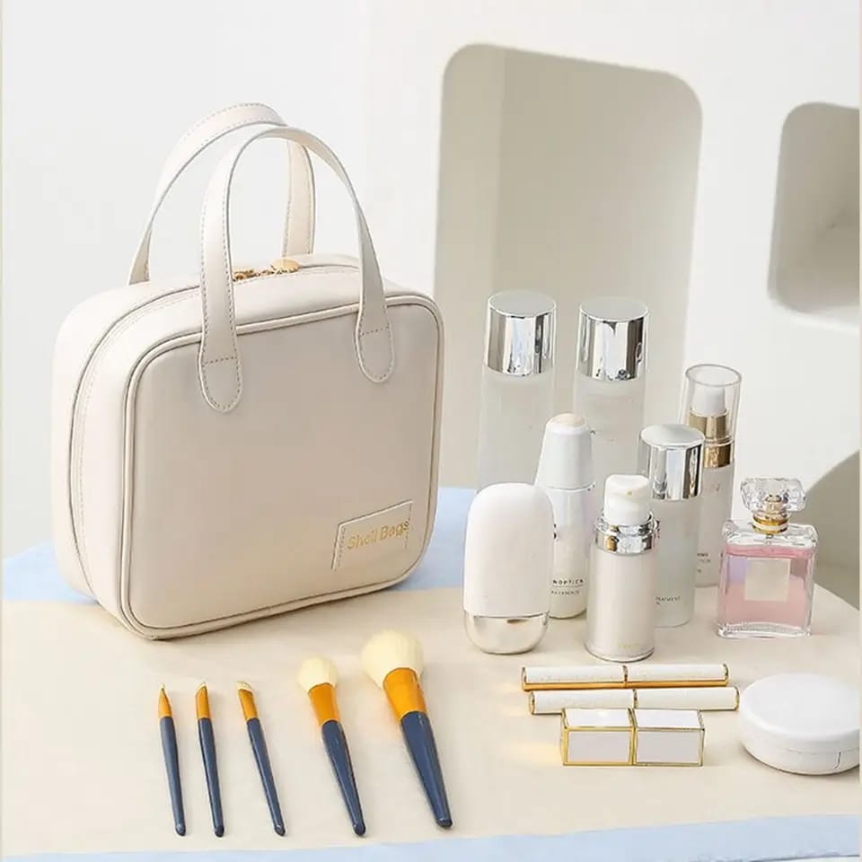 Aesthetic makeup storage bag