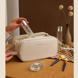Versatile and Stylish Cosmetic Bag